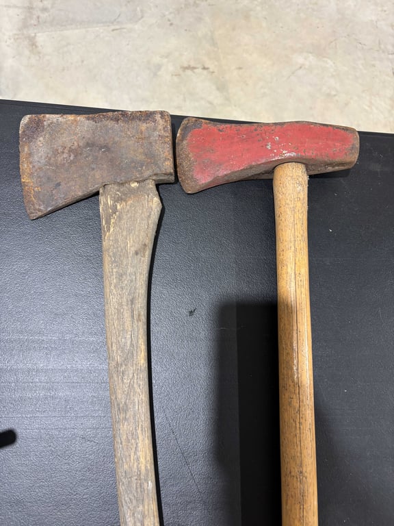Axe and Maul - Image 2
