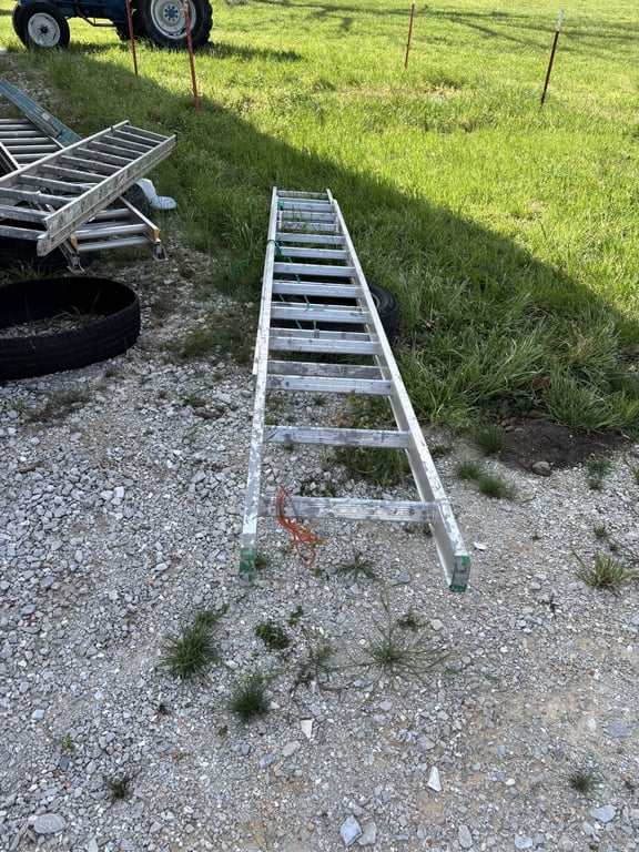 Werner 24' Extension Ladder - Image 4