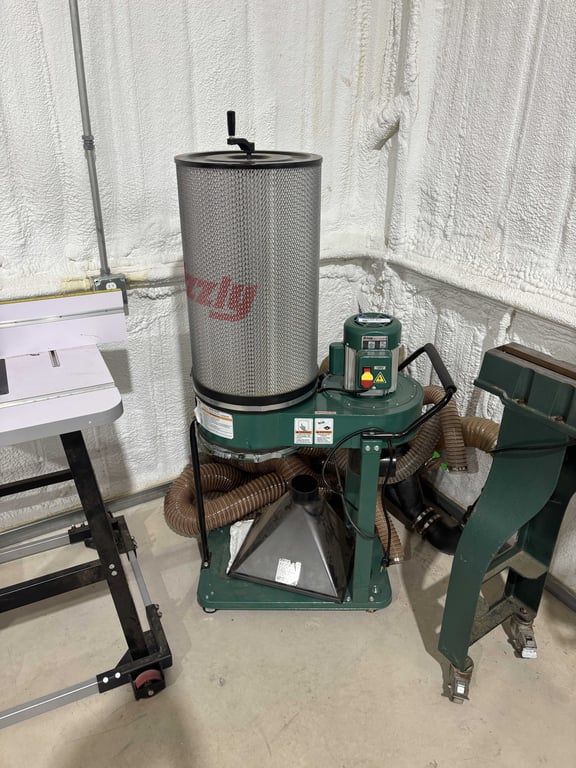 Grizzly Dust Collector & Hoses
