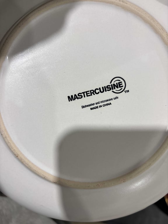 3 MasterCuisine Small Plates - Image 2