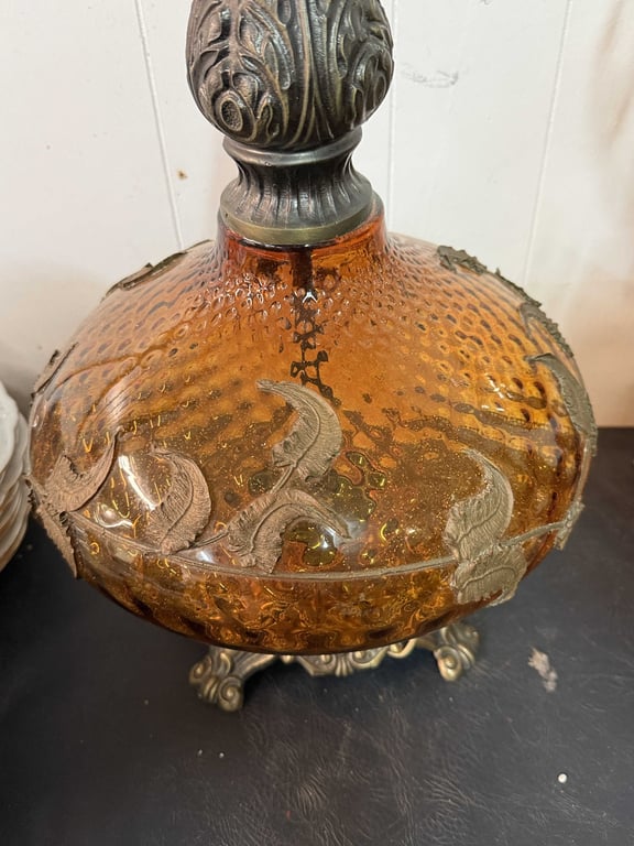 AMBER GLASS TABLE LAMP - Image 2