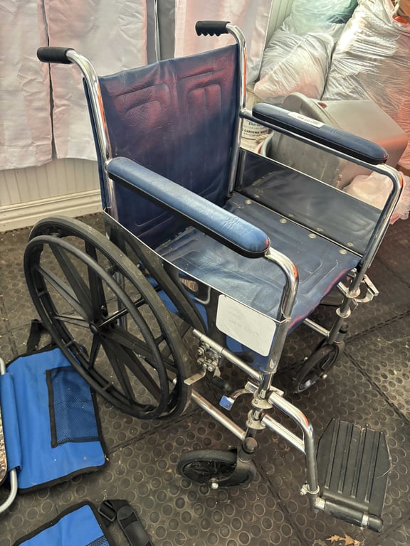 Wheelchair - Image 2