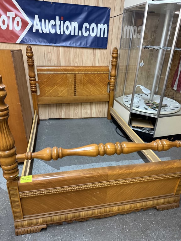WATERFALL BED W/CHEST OF DRAWERS