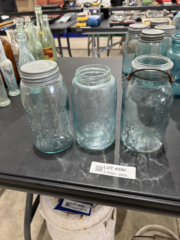 3 misc jars - Image 2