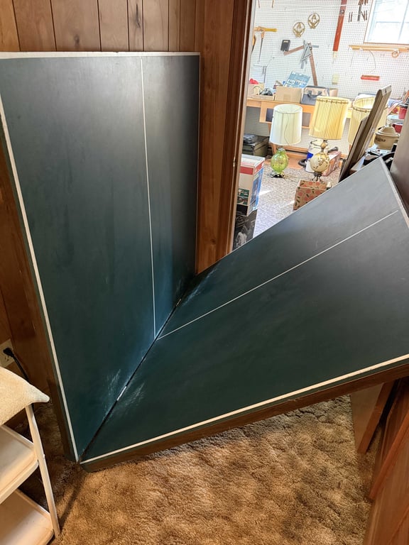 FOLDABLE TABLE TENNIS TABLE