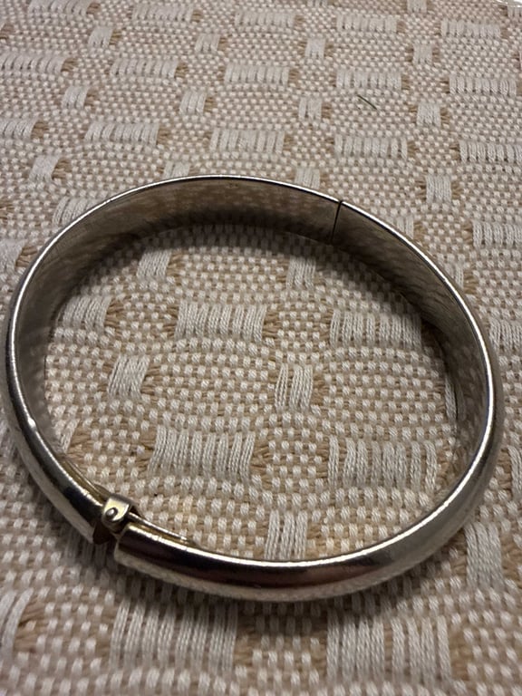 Whiting and Davis Bangle Bracelet