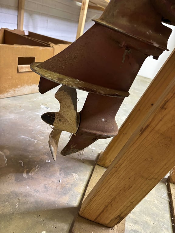 Johnson Sea Horse Boat Motor  - Image 5