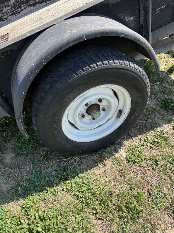 10' Tilt Trailer - Image 5