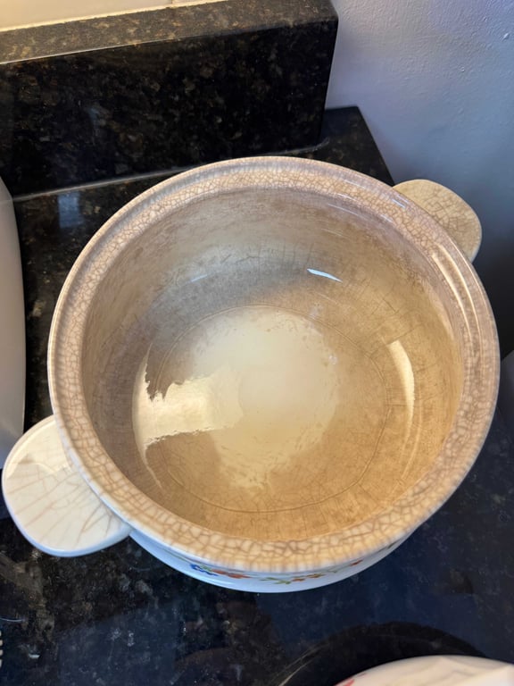 2 pc misc stoneware  - Image 4
