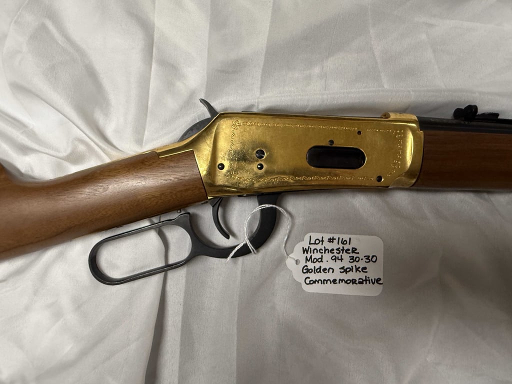 WINCHESTER MOD 94 30-30 GOLDEN SPIKE COMMEMORATIVE - Image 6