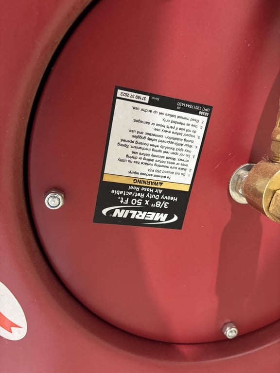 Air Hose and Reel - Image 2