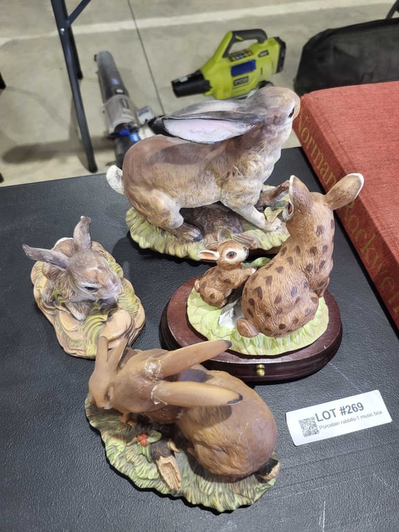 Porcelain rabbits-1 music box