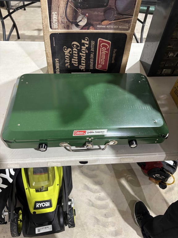 Coleman Propane Camp Stove - Image 4