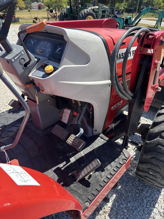 2006 Massey Ferguson 1533 4WD - Image 15
