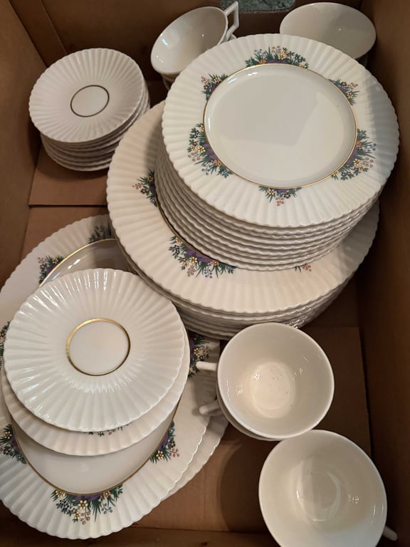 VTG SET OF LENOX RUTLEDGE