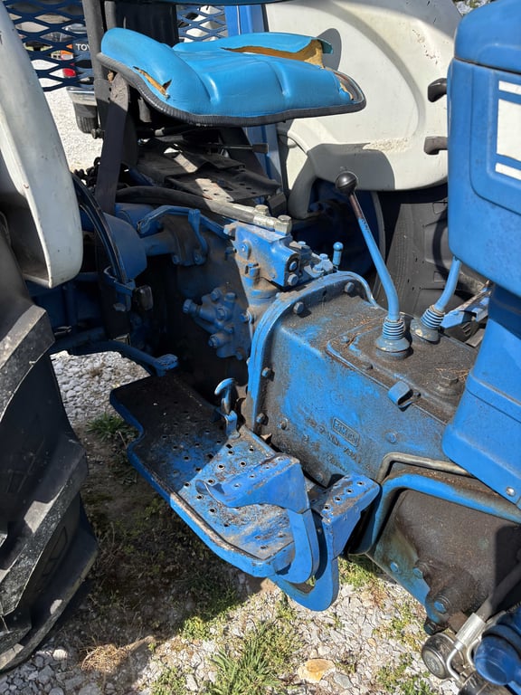 1968 Ford 3000  - Image 16