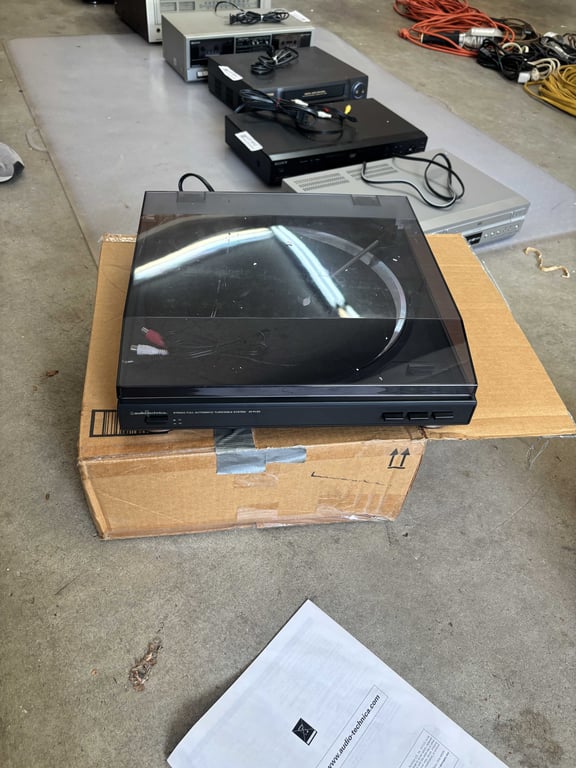 Audio-technica turntable