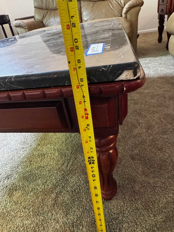 3 pc matching end table and coffee table - Image 9