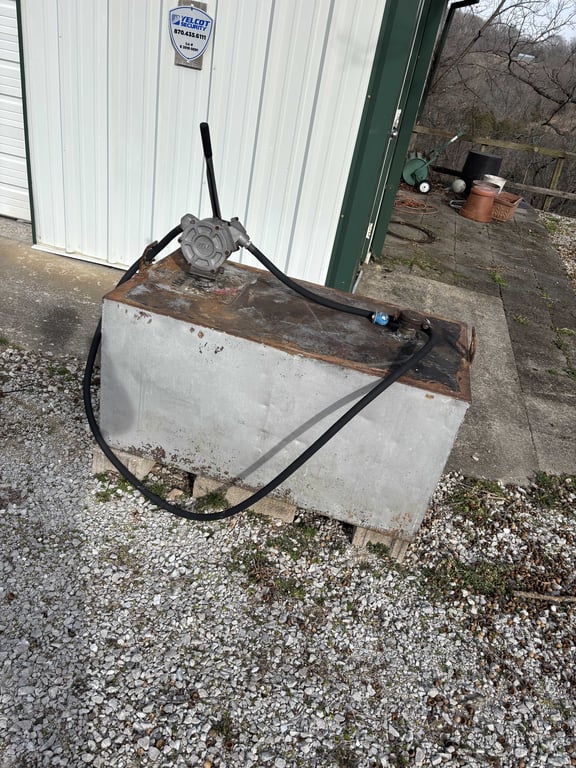 Fuel Tank & Pump - Image 2