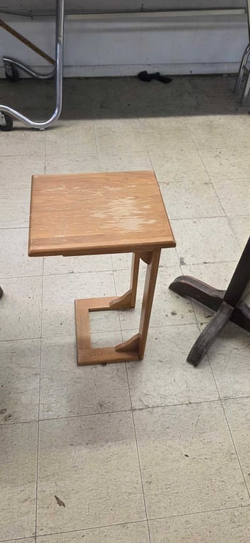 SOFA SERVER TABLE & STOOL - Image 2