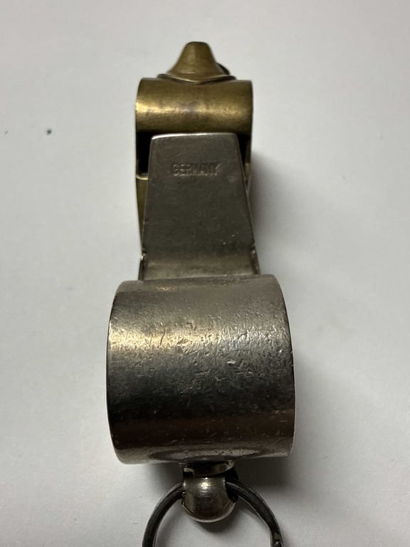 2 Vintage Made in Germany whistles - Image 3