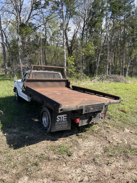 1986 F-350 Dump Truck - Image 4
