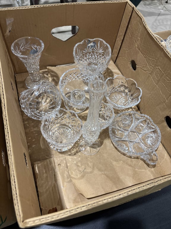 9 Pieces of Misc Glassware