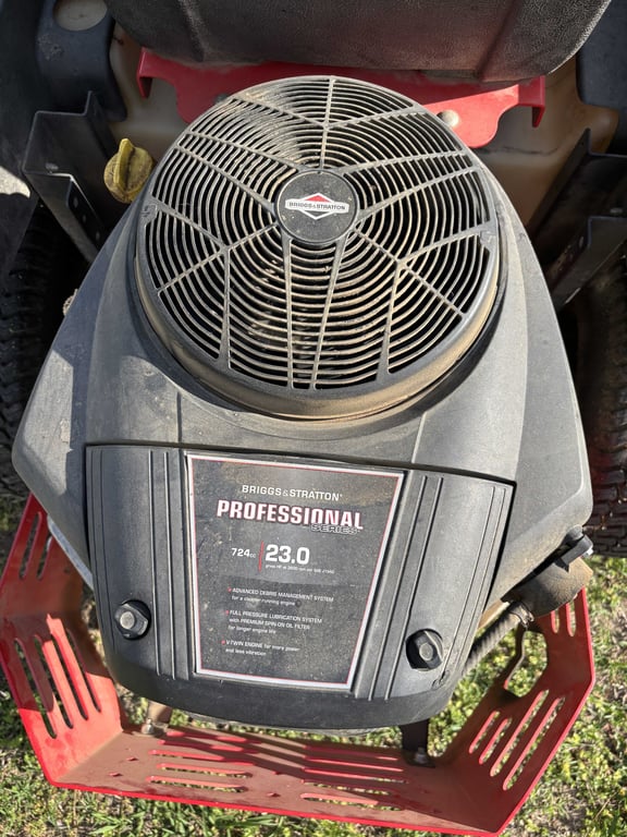 Snapper 360Z 42" Zero Turn Mower - Image 6