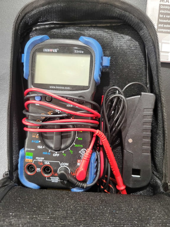 Innova digital automotive tester