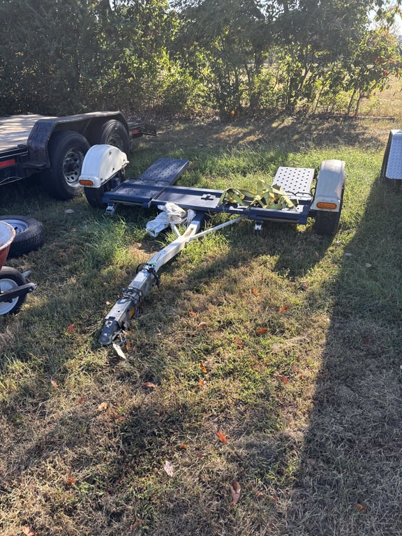 Master Tow car dolly