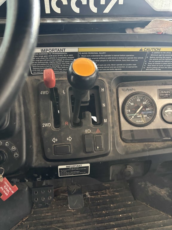 2011 Kubota RTV900XT Diesel 4x4 SxS - Image 12