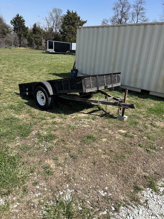 10' Tilt Trailer