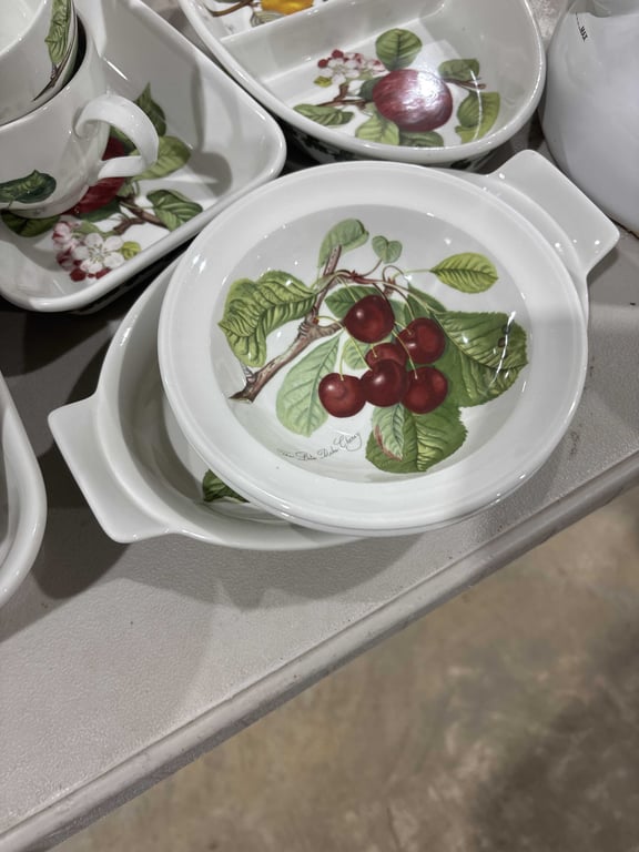 20 Piece Portmeirion Pomona Dish Set - Image 10