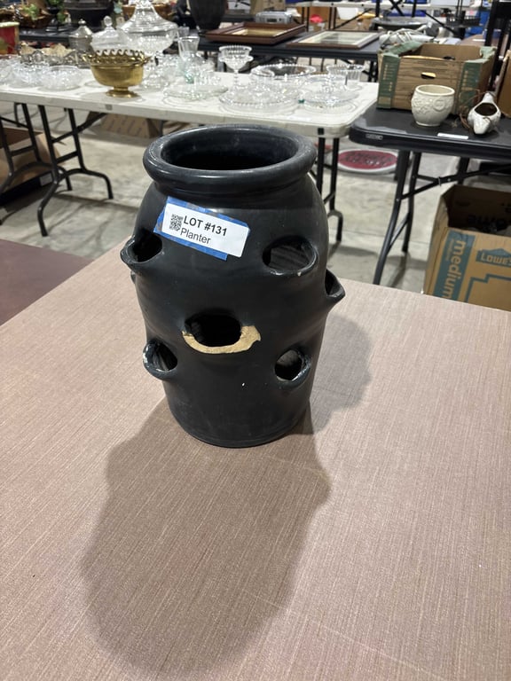 Planter - Image 2