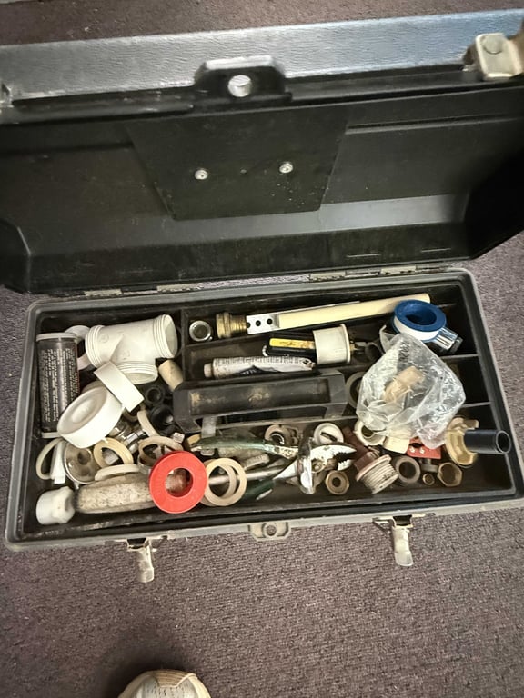 TOOL BOX - Image 2