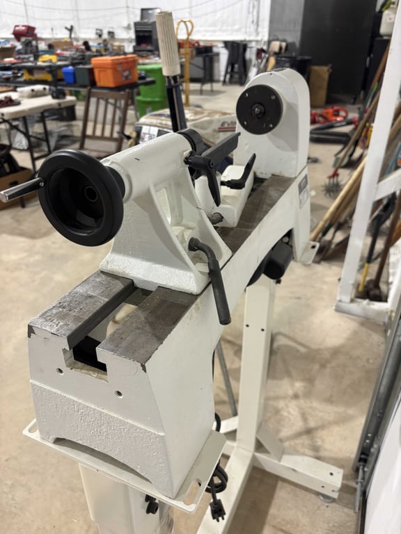 Jet 10" x 15" wood lathe - Image 5
