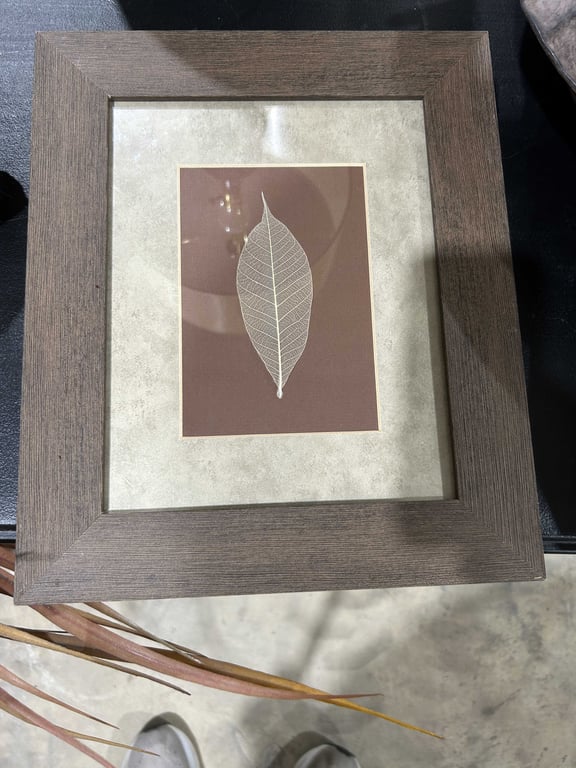 Leaf Decor & Misc