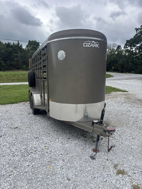 2023 14' Ozark Stock Trailer - Image 4