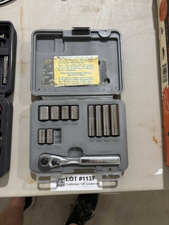 Craftsman 1/4" socket set