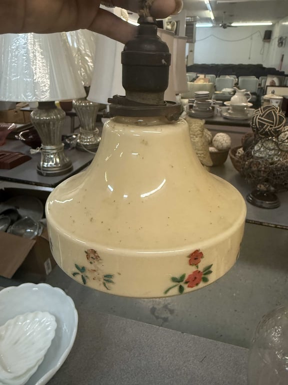 VTG GLASS PENDANT LIGHT