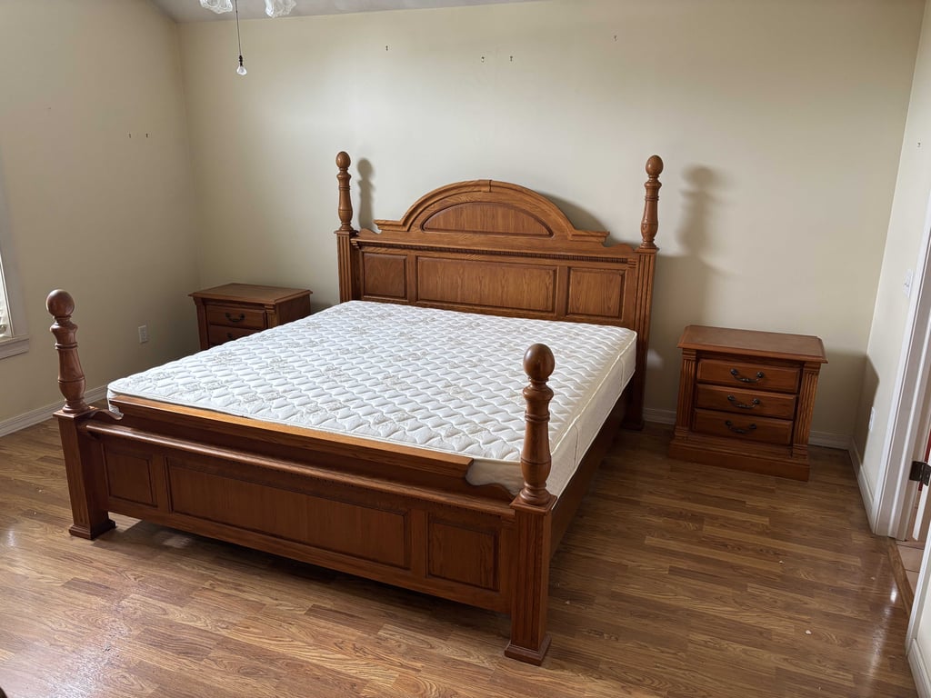 Image for American Drew 5 pc oak king bedroom suite