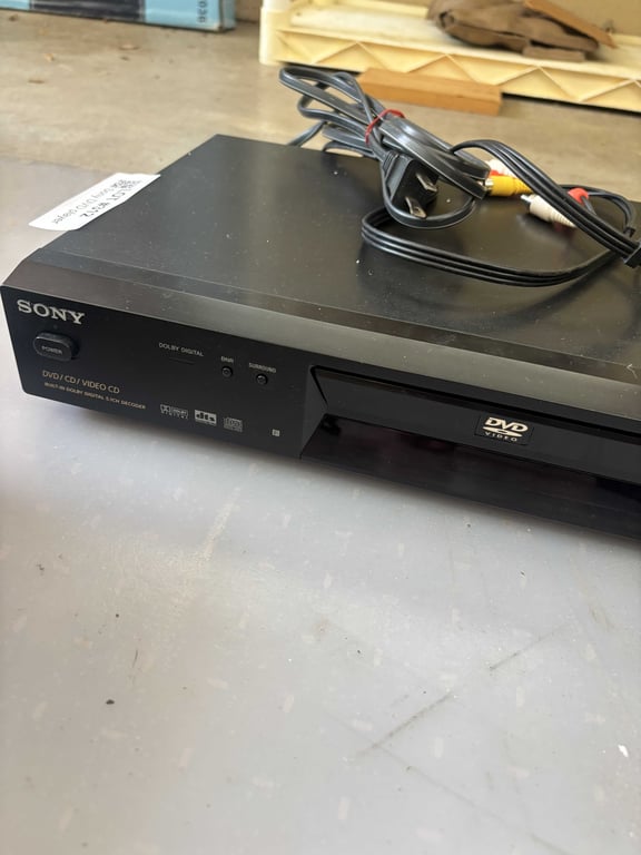 Sony DVD player - Image 2