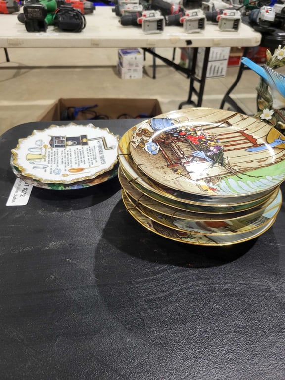 Decorative plates