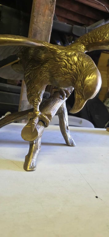 VTG CAST BRASS EAGLE SCULPTURE - Image 2