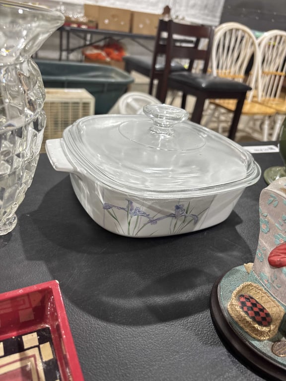 Baking Dish w/ Lid