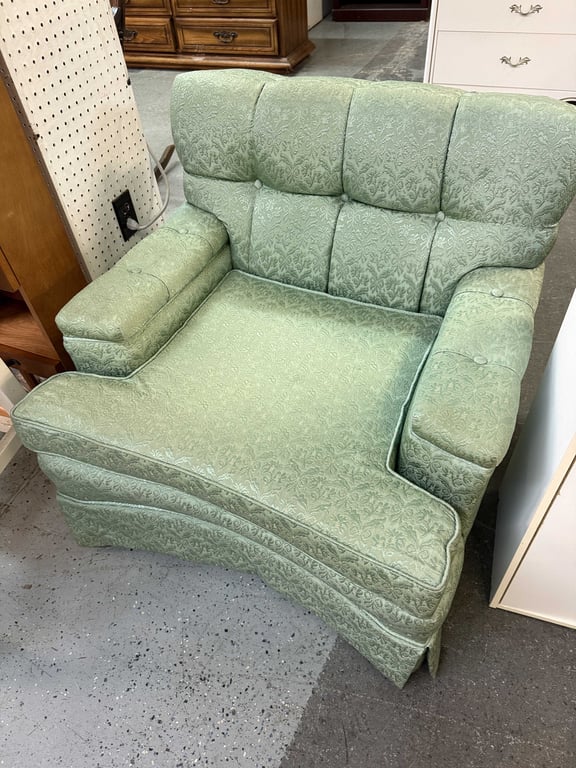GREEN COUCH W/MATCHING CHAIR 70'S - Image 2