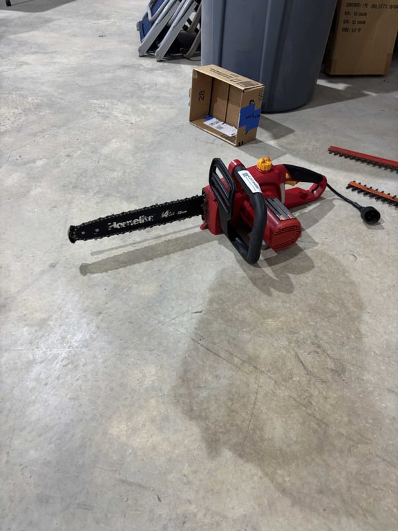 Homelite electric chainsaw