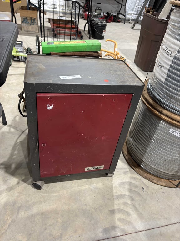 Metal Roll Around Tool Locker