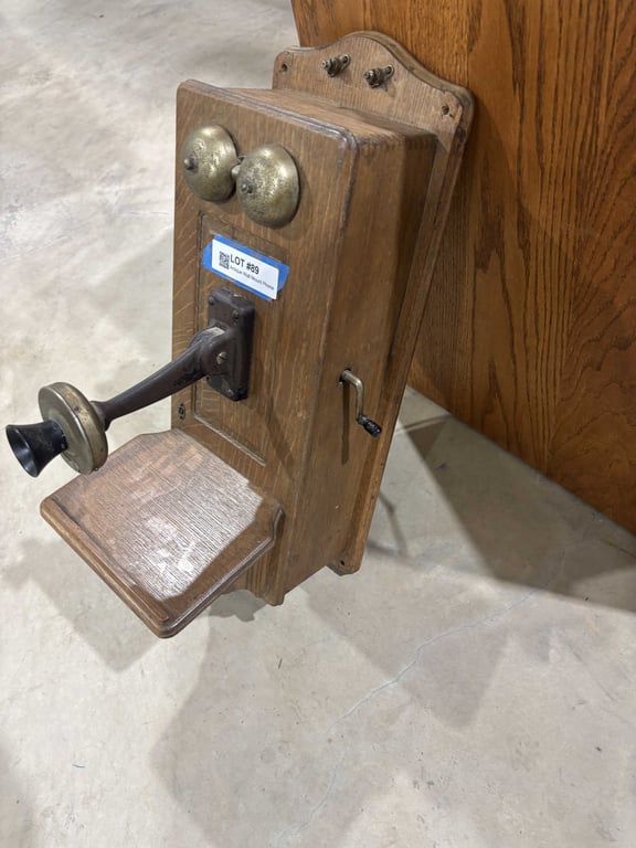 Antique Wall Mount Phone - Image 3
