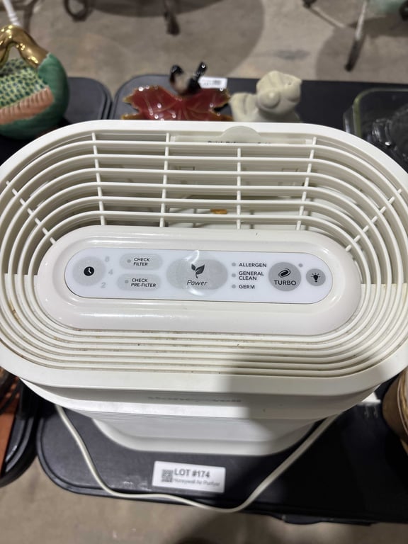 Honeywell Air Purifyer  - Image 2
